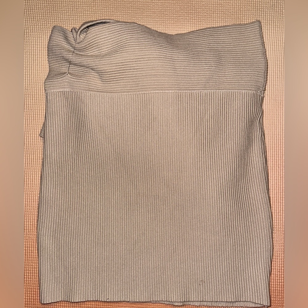 House of Harlow 1960 Knit Co-ord Set (Top and Skirt) large new with tag - Picture 5 of 5